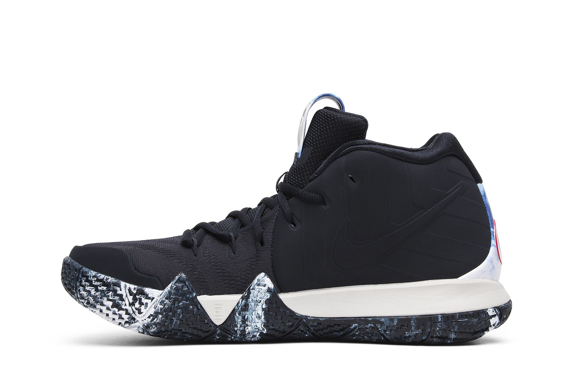 Do kyrie 4 run small best sale