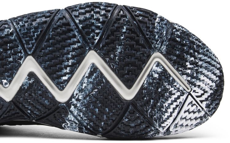 Nike Kyrie 4 N7 Standing Rock