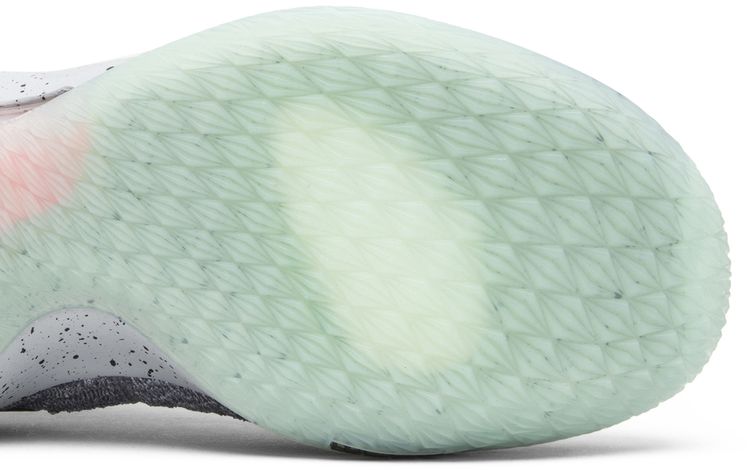 Nike Lebron 15 Low EP Melon