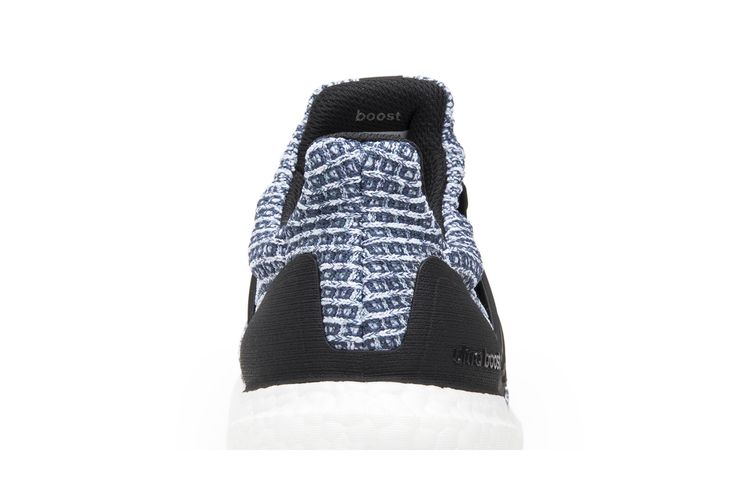 adidas gazelle silver green womens adidas x Parley Ultraboost 4.0 / Carbon