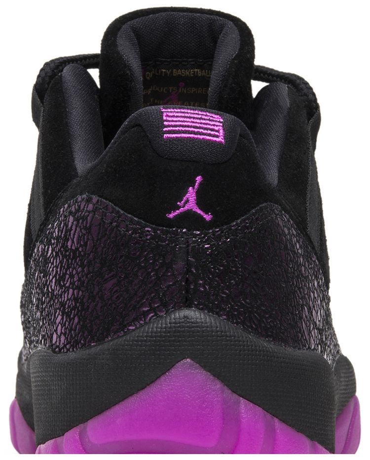 Wmns Air Jordan 11 Low Rook to Queen