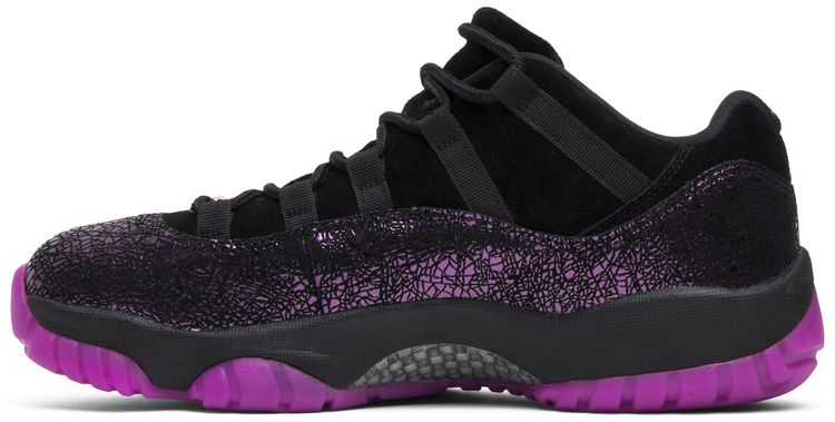 Wmns Air Jordan 11 Low Rook to Queen