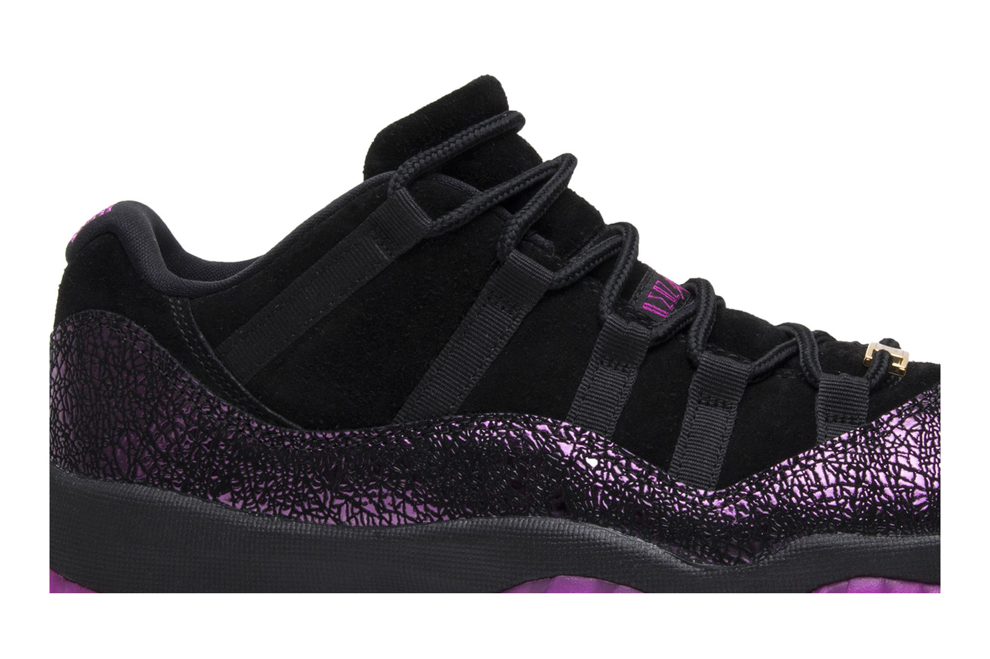 Buy Wmns Air Jordan 11 Low Rook to Queen AR5149 005 GOAT