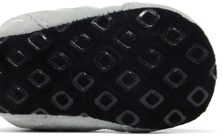 Kith x United Arrows  Sons x New Balance 990v4 Crib