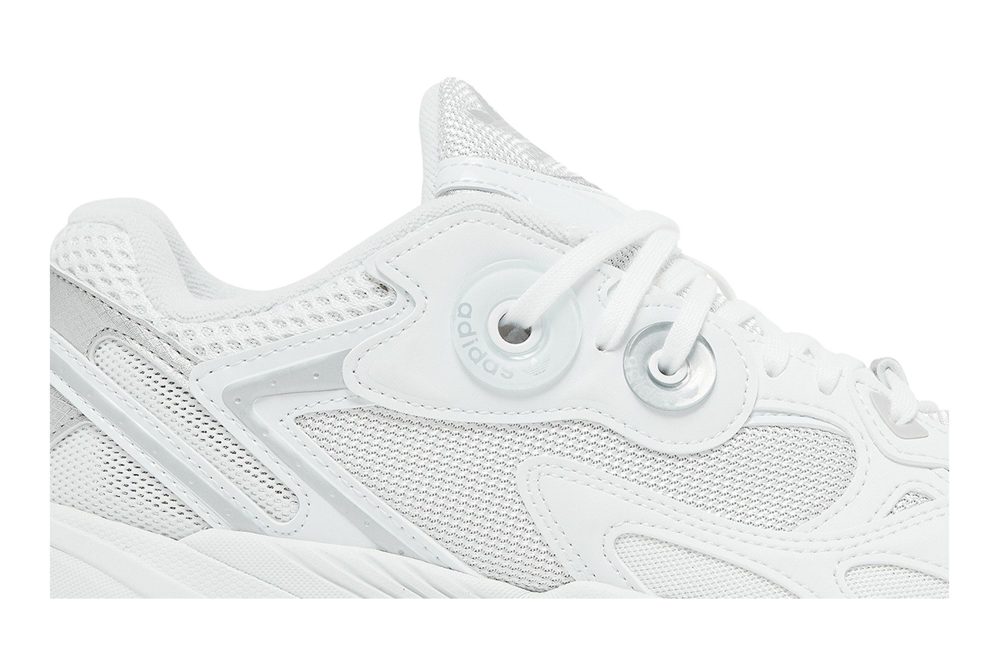 Size 5.0 Wmns Astir 'White Silver Metallic'