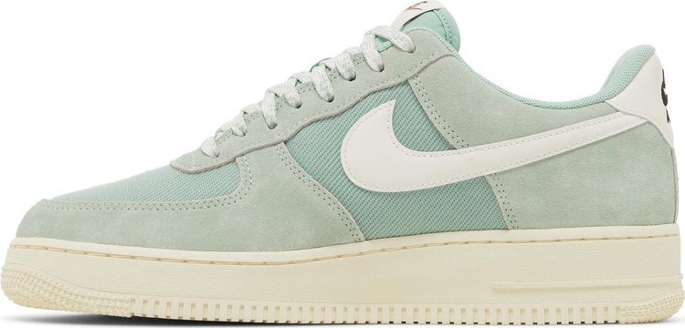 Air Force 1 07 LV8 Certified Fresh   Enamel Green