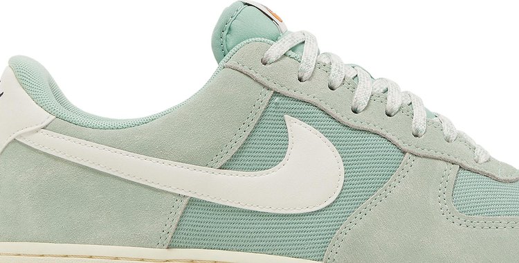 Air Force 1 07 LV8 Certified Fresh   Enamel Green