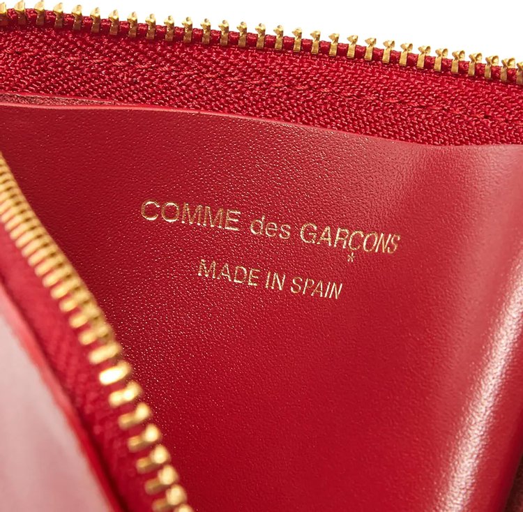 Comme des Garcons Wallet Classic Leather Line L Zipper Wallet Red