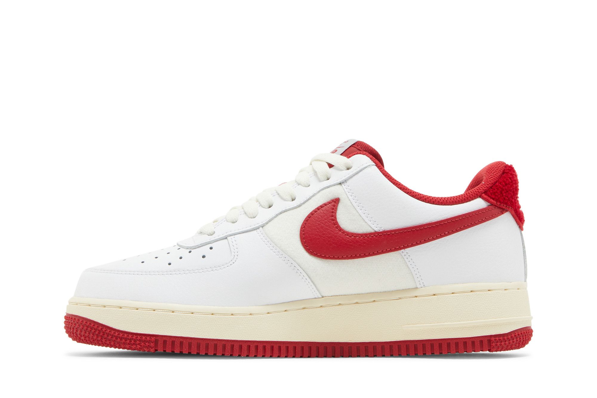 nike air force 1 red gum bottom
