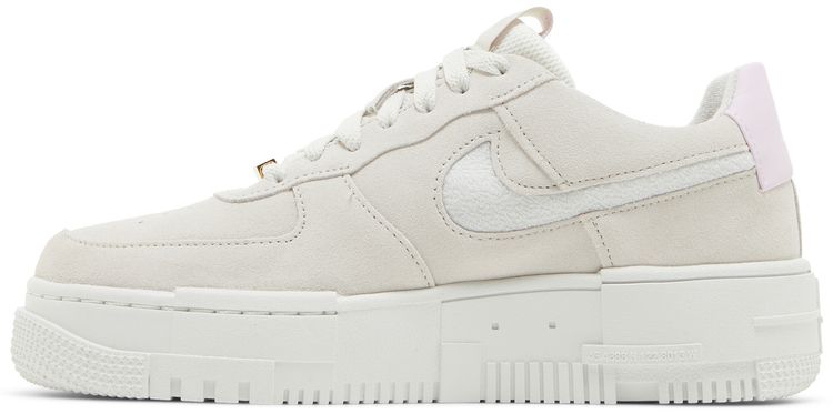 Nike Wmns Air Force 1 Pixel Light Bone Regal Pink