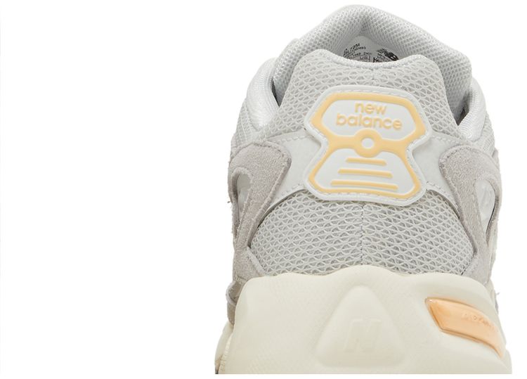 New Balance 725 Arctic Fox