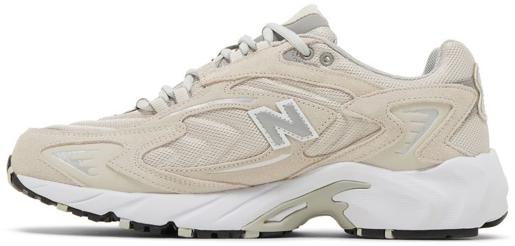 New Balance 725 Moonbeam
