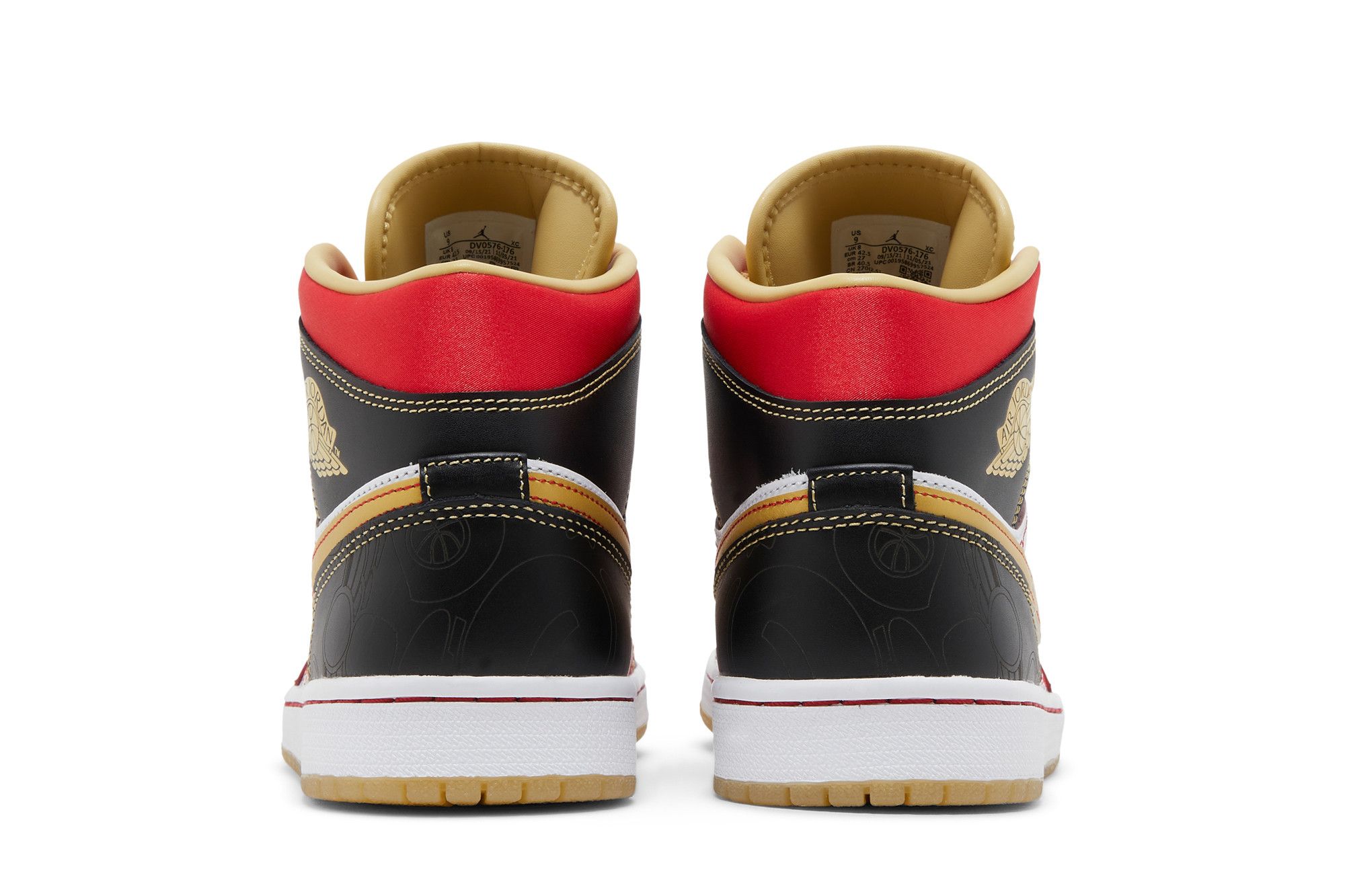 Size 10.0 Air Jordan 1 Mid SE GC XQ 2022