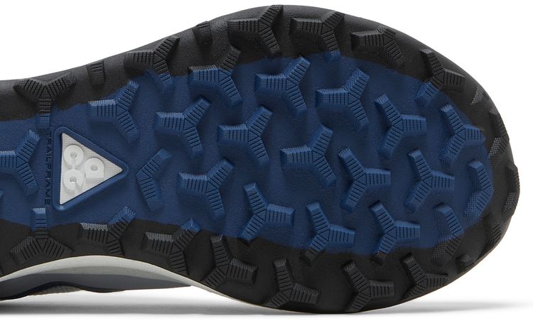 ACG Lowcate Wolf Grey Navy