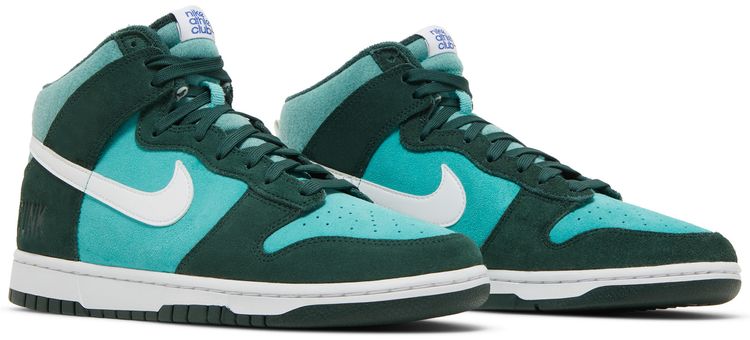 Nike Dunk High SE Athletic Club   Pro Green