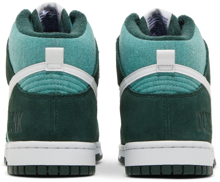 Nike Dunk High SE Athletic Club   Pro Green