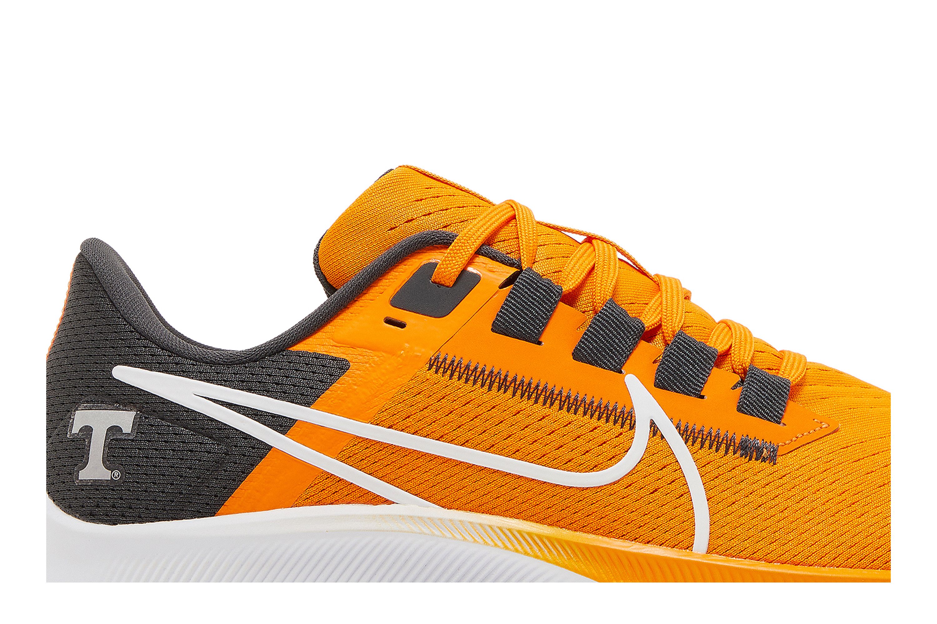 nike zoom pegasus 38 tennessee
