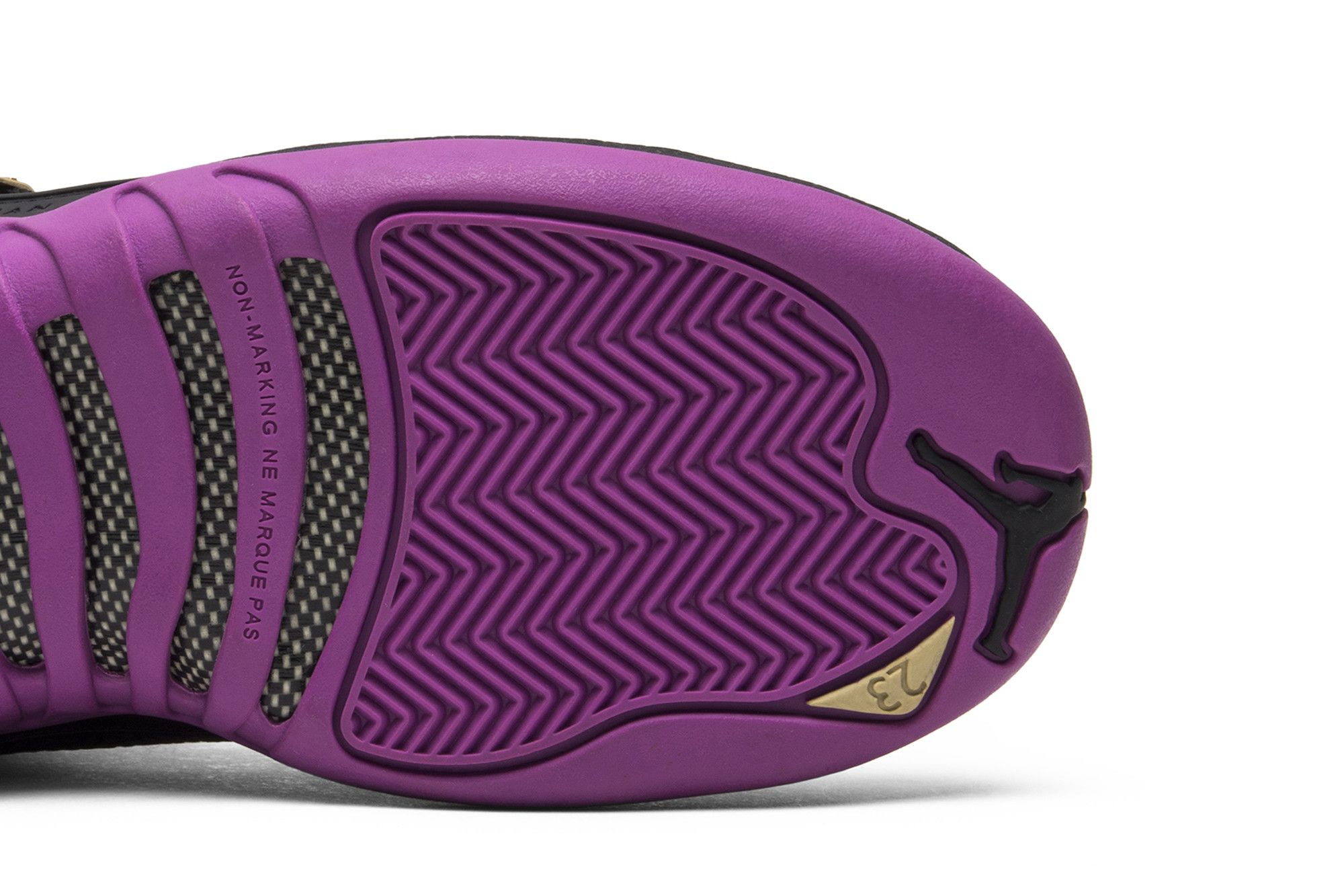 Air jordan 12 retro hyper violet hot sale