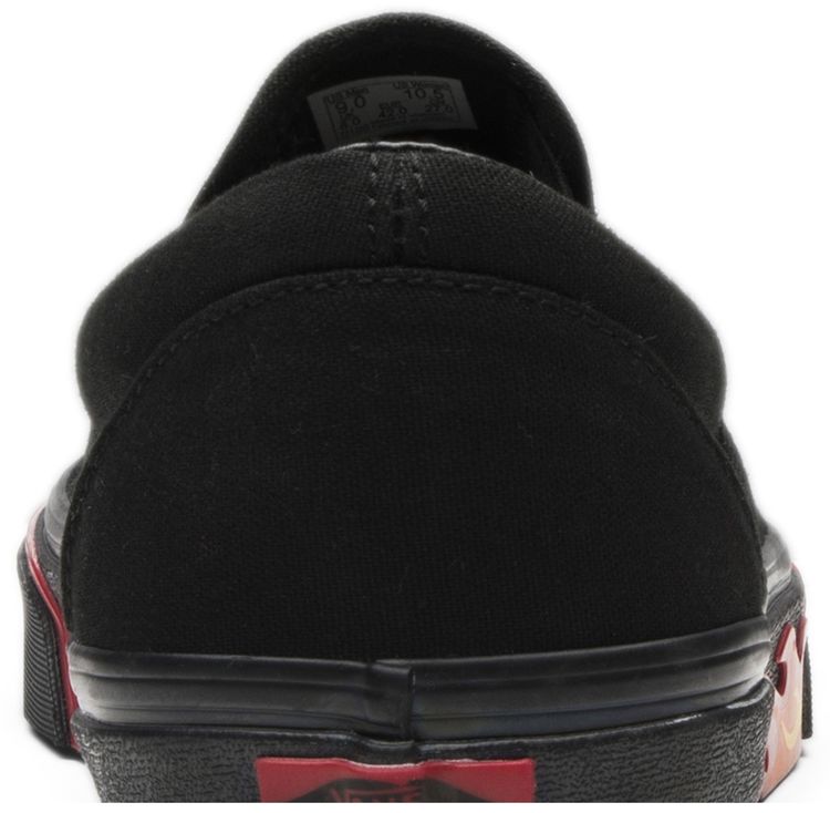 Vans Slip On Flame Wall