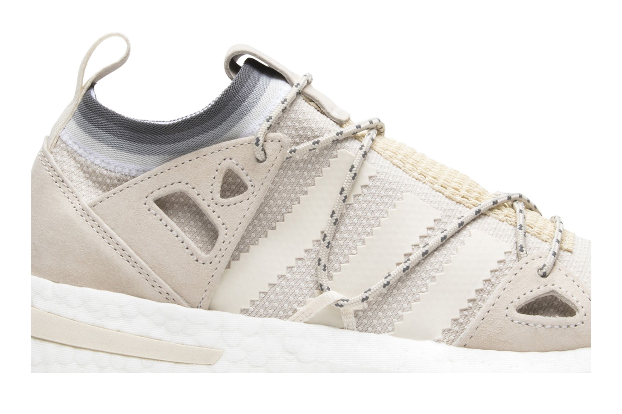 Size 6.0 Wmns Arkyn Chalk White