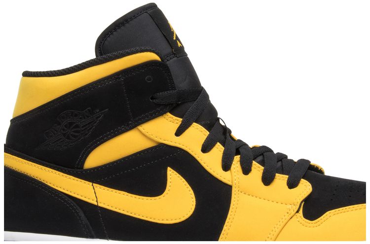 Air Jordan 1 Retro Mid Reverse New Love