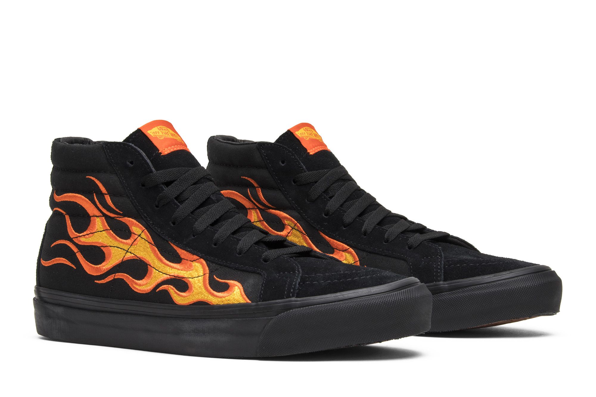 【最新入荷】 Buy WTAPS GOAT | VN0003T0UA3 - 'Flame' LX Hi Sk8 x 靴