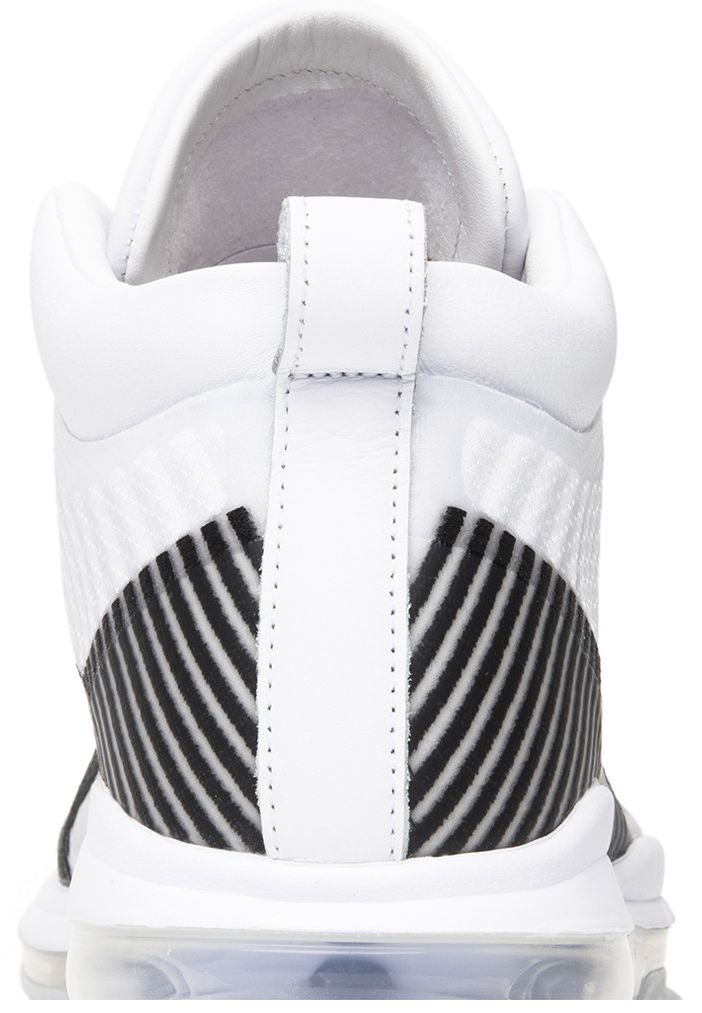 John Elliott x Nike LeBron Icon QS