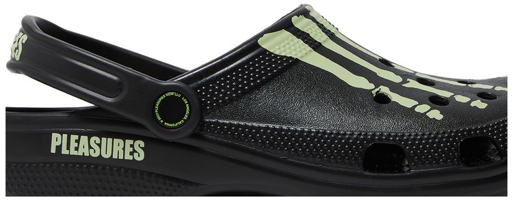 Crocs Pleasures x Classic Clog Skeleton   Glow in the Dark