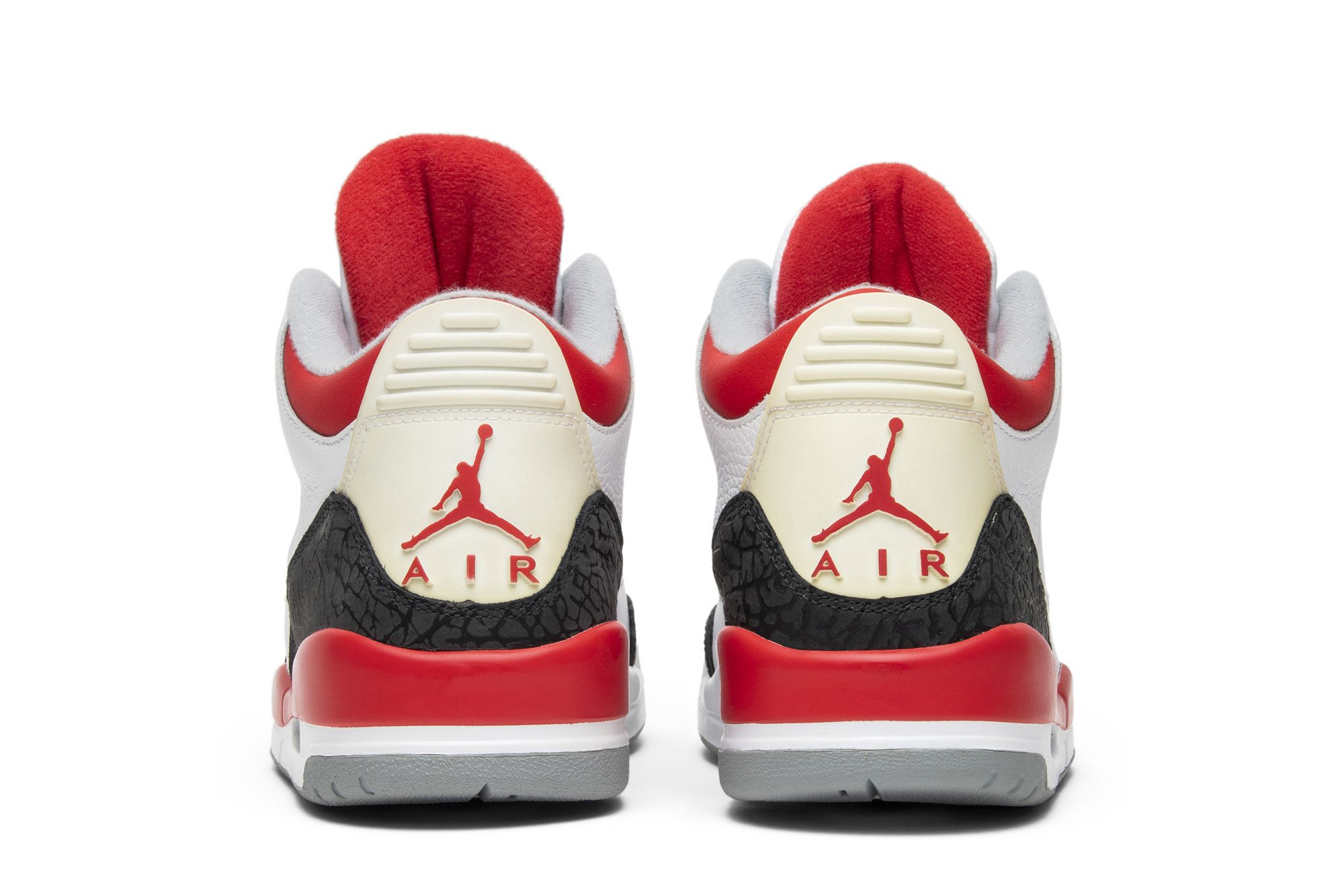 Size 10.0 Air Jordan 3 Retro Fire Red 2007