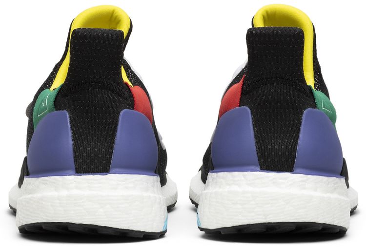 Pharrell x adidas Wmns Solar Hu Glide Black