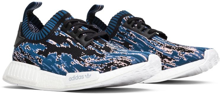 Sneakersnstuff x adidas NMD R1 Primeknit Datamosh 20