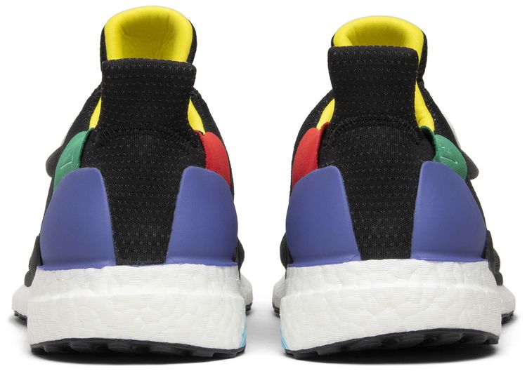 Pharrell x adidas Solar Hu Glide Black