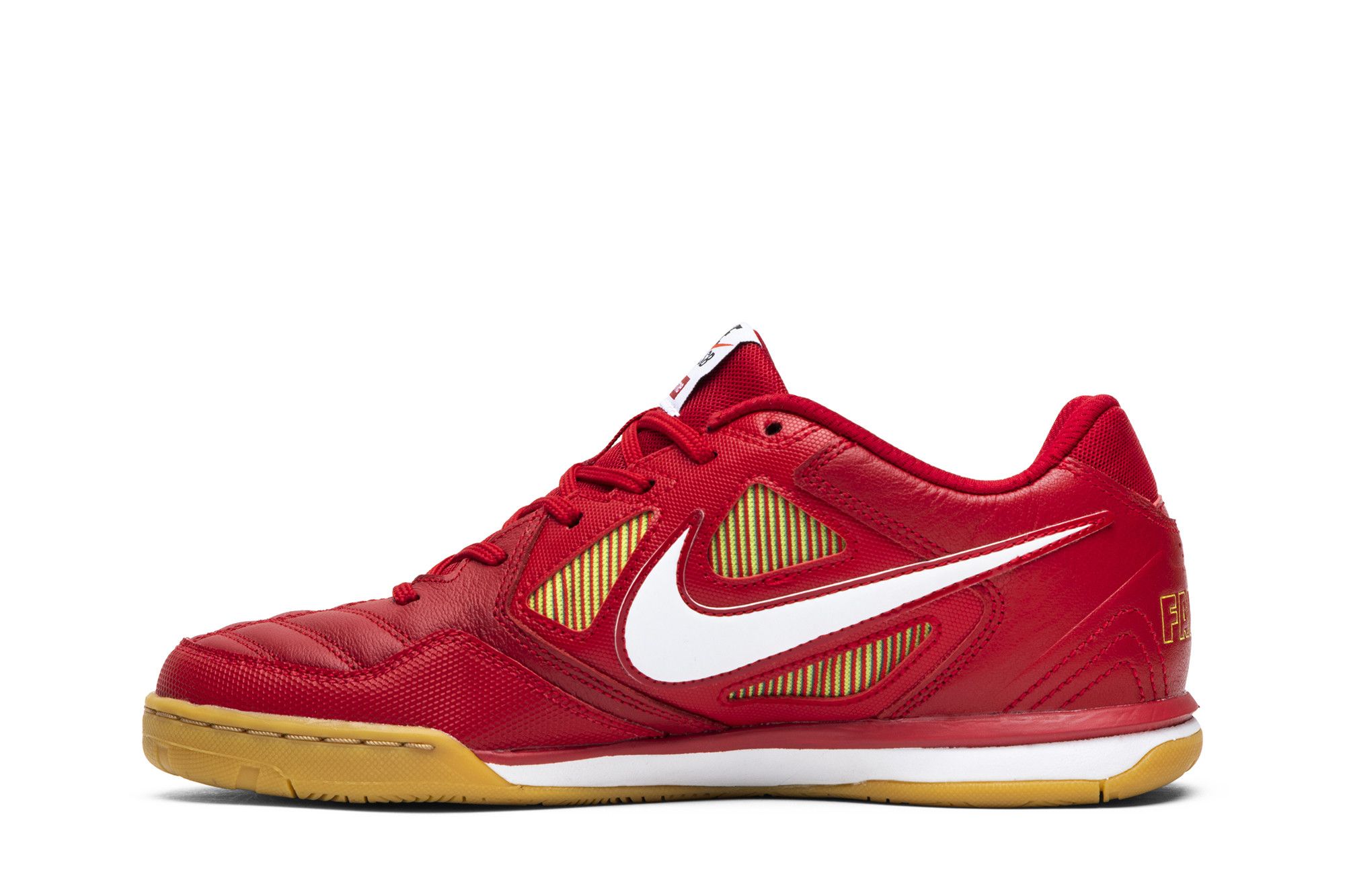 Nike sb futsal top
