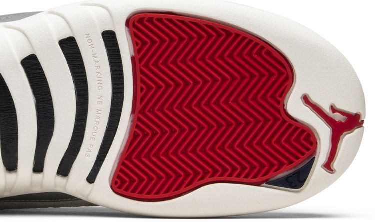 Air Jordan 12 Retro GS International Flight