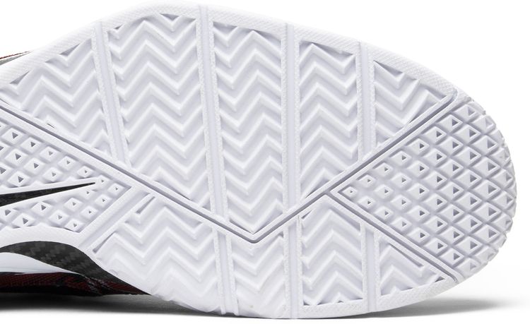 Undefeated x Nike Zoom Kobe 1 Protro Red Camo