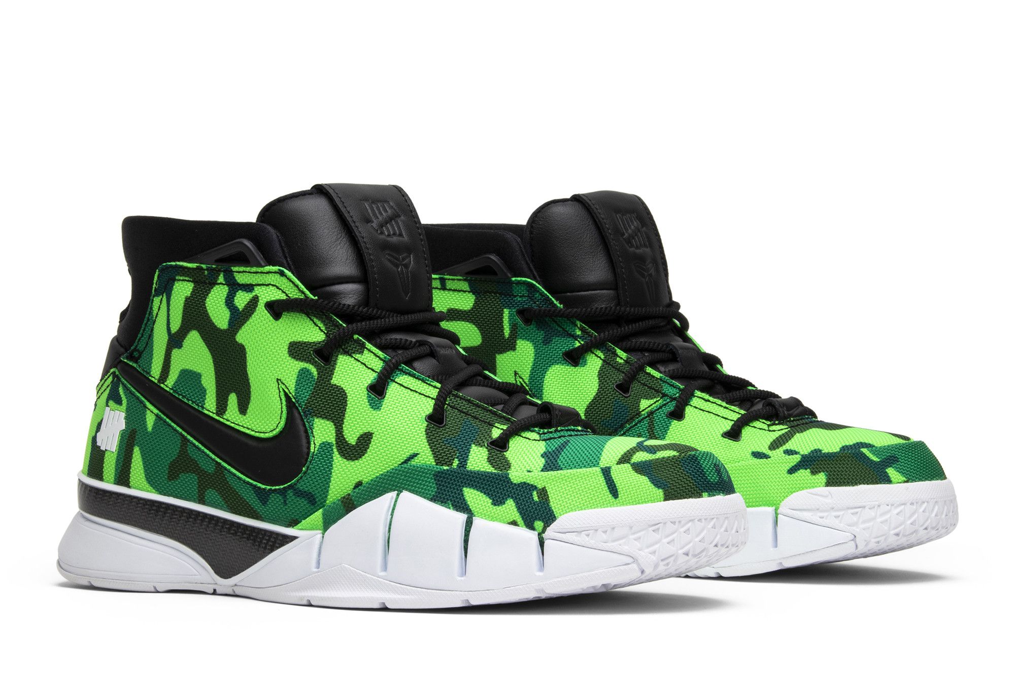 NIKE KOBE 1 PROTRO UNDEFEATED ナイキ コービー Nike Undefeated x Zoom Kobe 1 Protro Green Camo for Sale