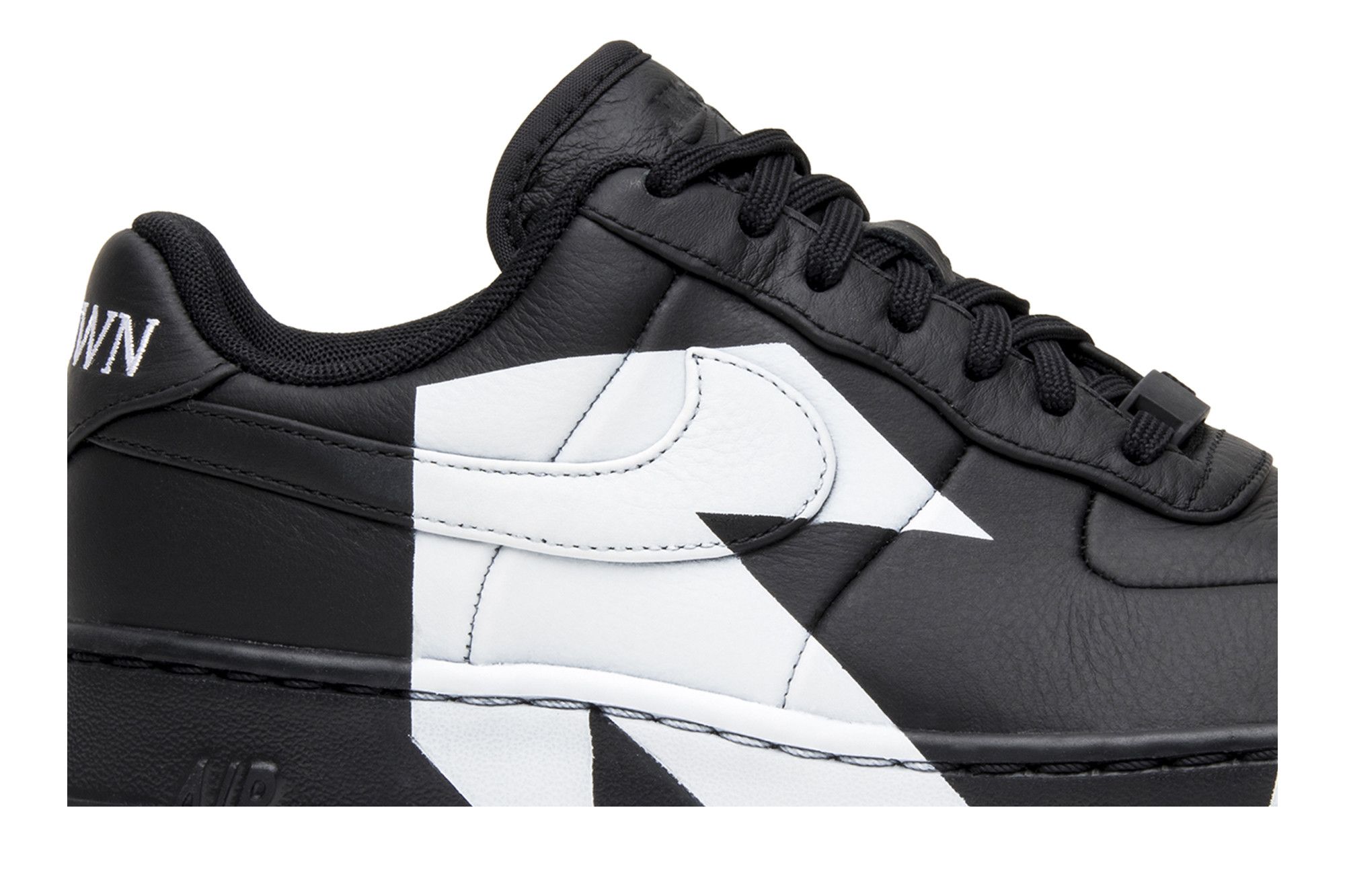 Achetez des Wmns Air Force 1 Low Upstep Uptown 898421 001 GOAT FR