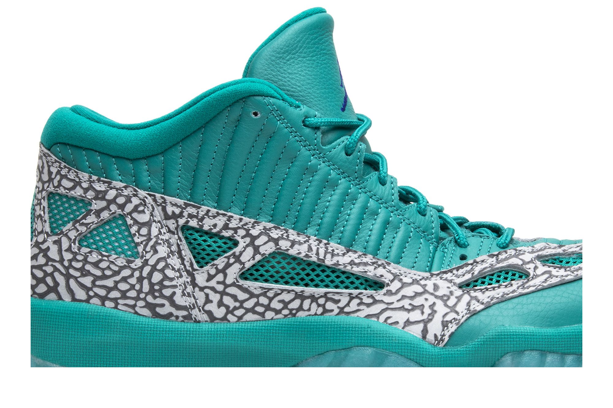 Size 11.5 Air Jordan 11 Retro Low IE Rio Teal