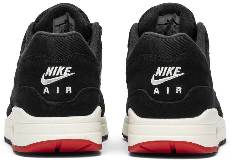 Nike Air Max 1 Premium Bred