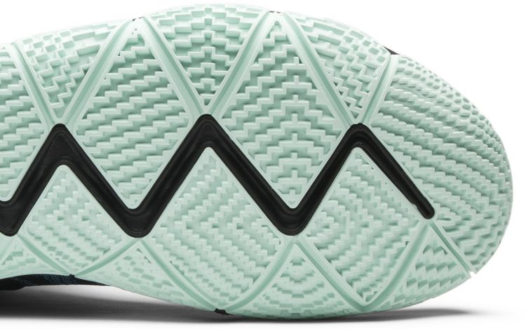 Kyrie 4 80s