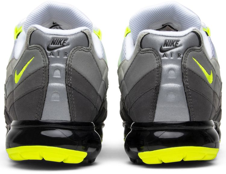 Nike Air VaporMax 95 Neon