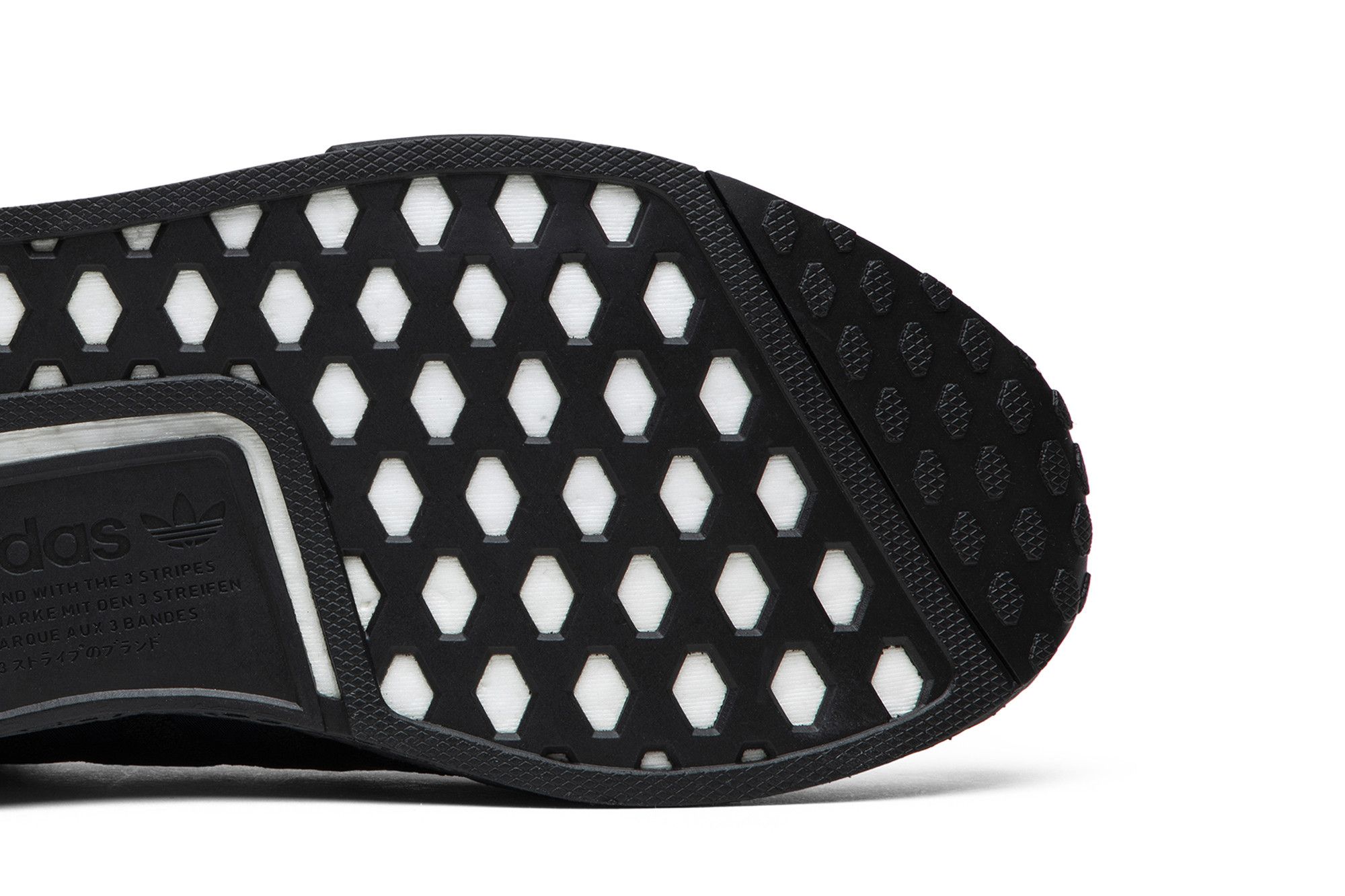 b37618 nmd