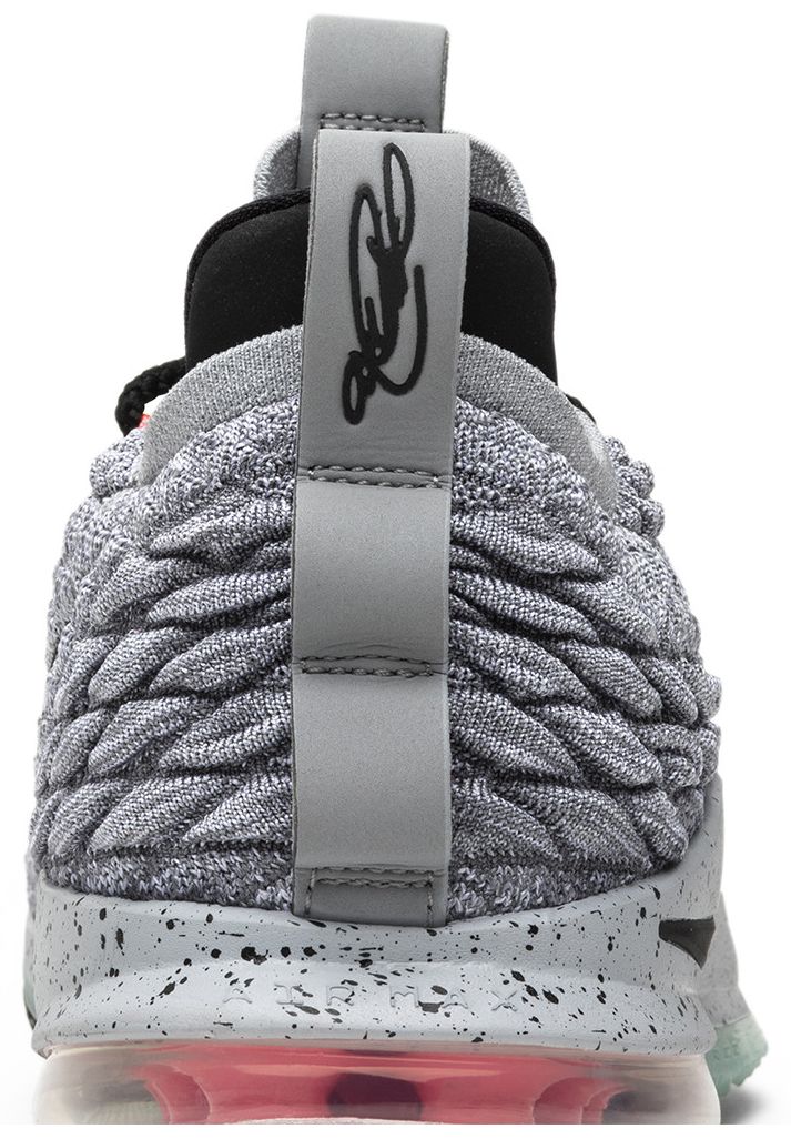 Nike Lebron 15 Low Melon