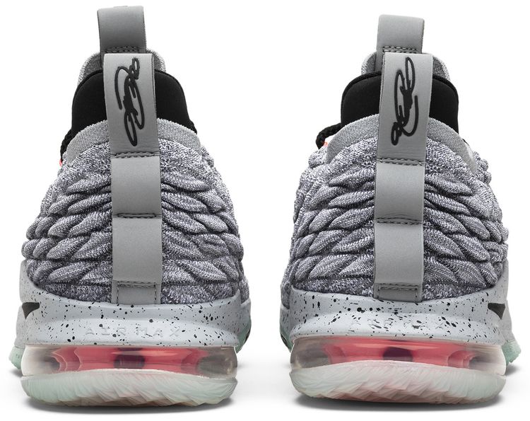 Nike Lebron 15 Low Melon