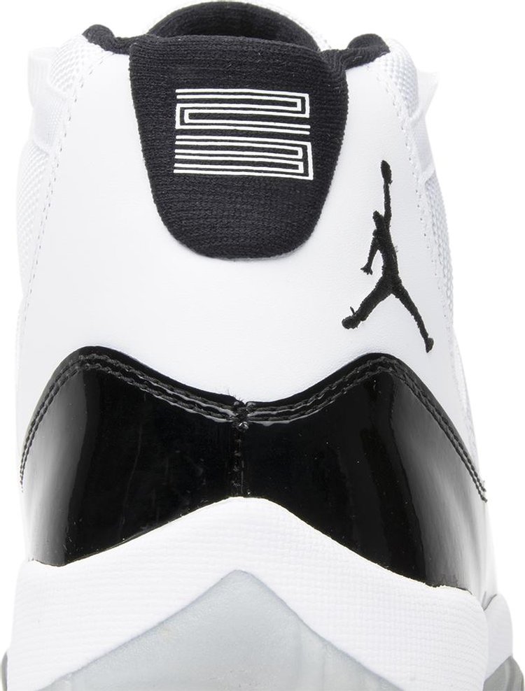 Air Jordan 11 Retro Concord 2011