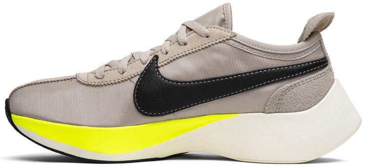 Nike Moon Racer String