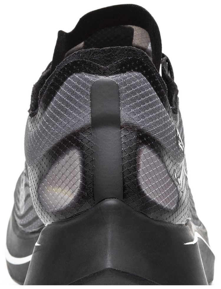 Gyakusou x Zoom Fly SP Black