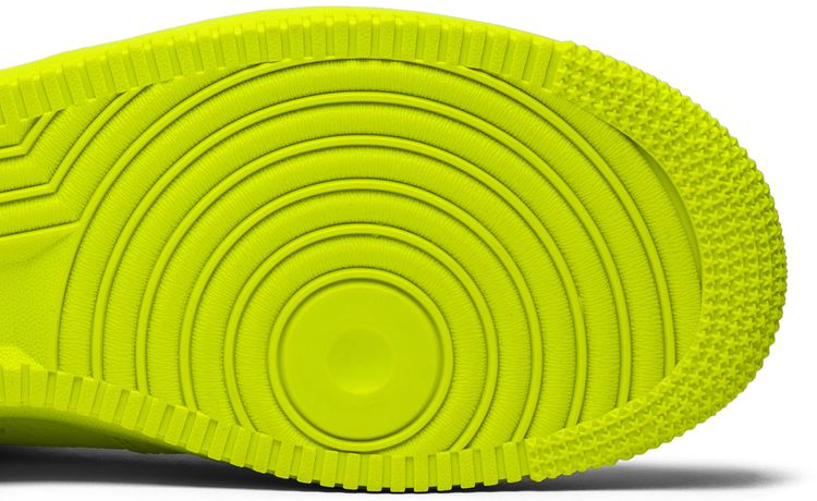 Nike Air Force 1 07 LV8 Overbranding