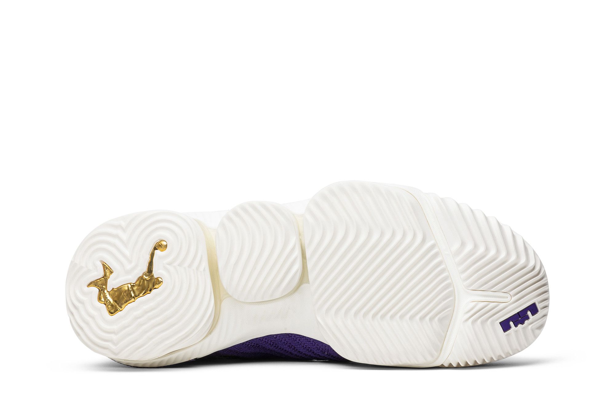 Buy LeBron 16 King Court Purple AO2588 500 GOAT CA