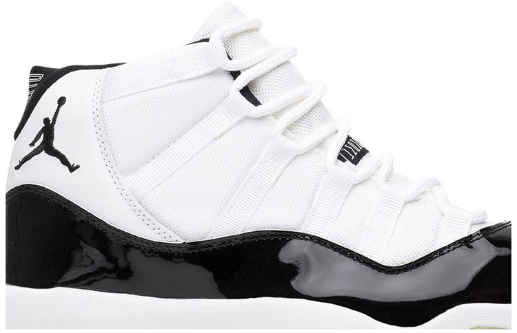 Air Jordan 11 Retro Concord 2000
